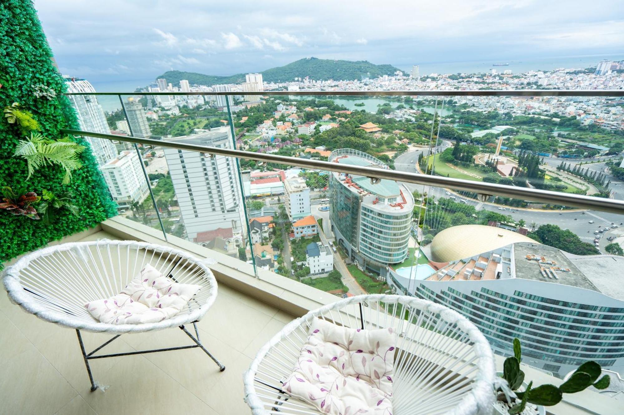 Infinity Pool Luxury Apartment The Song Вунг Тау Екстериор снимка