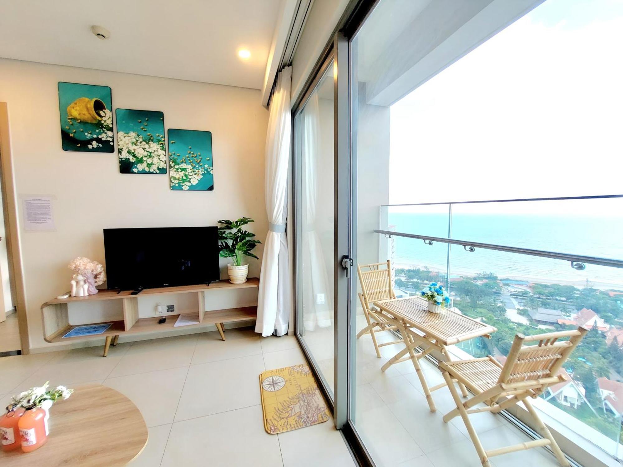 Infinity Pool Luxury Apartment The Song Вунг Тау Екстериор снимка